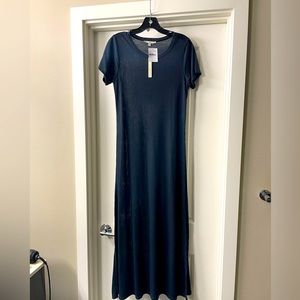 NWT June and Hudson light weight black dress